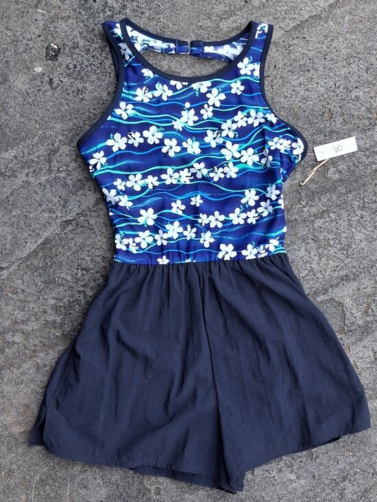 Le Cove Other - new Le Cove Size 8 Modest Swim Shorts Swimsuit One Piece Floral Black Blue